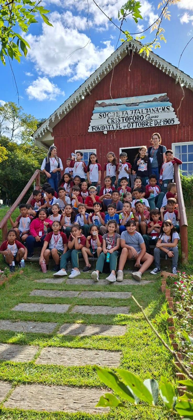 Alunos da Escola Zilda Arns Neumann vivenciam história em aula-passeio ...
